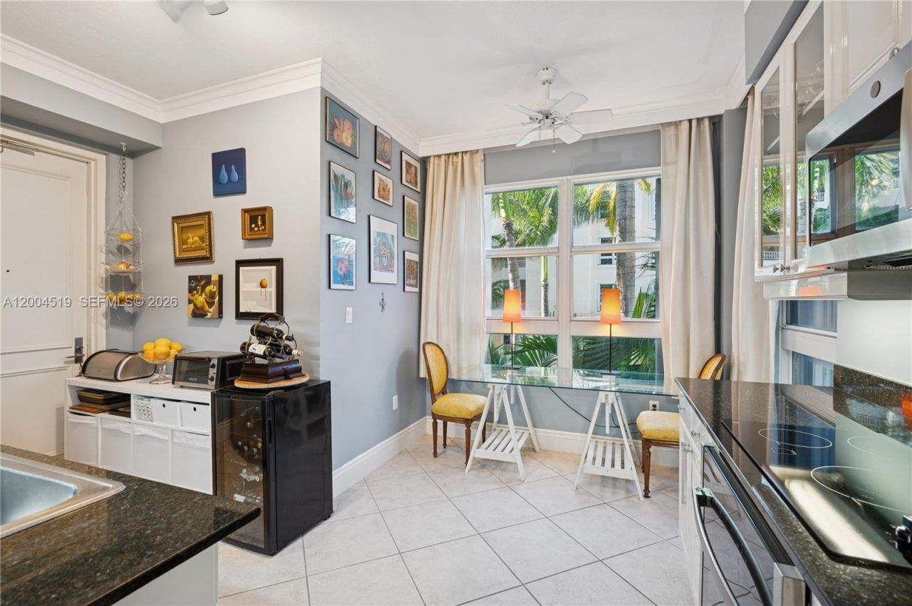 719 Crandon Blvd , Unit 310, Key Biscayne, FL 33149 Photo