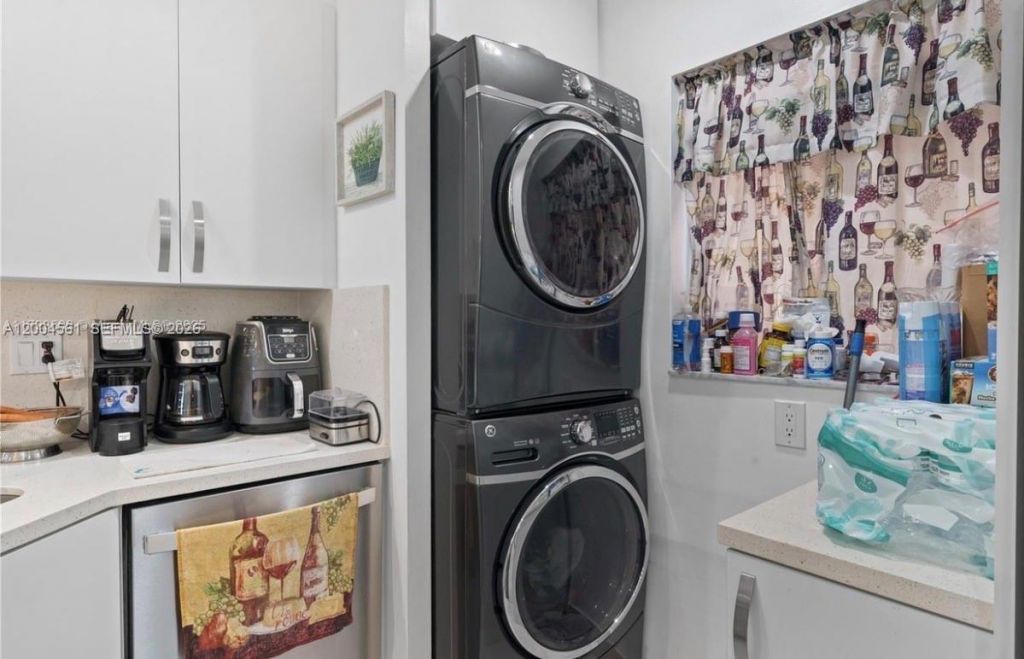 440 E 23rd St , Unit 1310, Hialeah, FL 33013 Photo