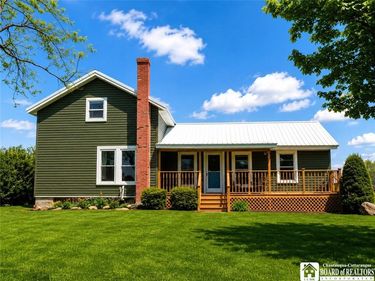 8807 N Hill Road, South Dayton, NY 14138