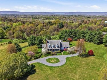 12282 ENFIELD LANE, LOVETTSVILLE, VA 20180