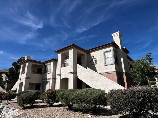 1725 QUEEN VICTORIA Street , Unit 204, Las Vegas, NV 89144