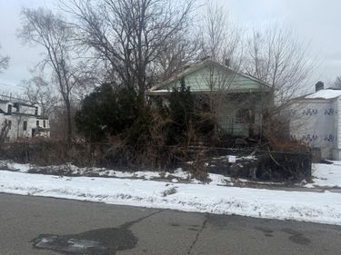 2409 Pennsylvania Street , Gary, IN 46407