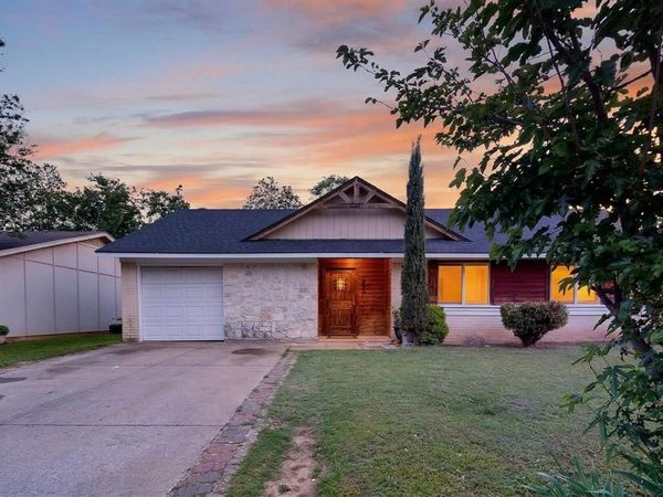 2421 Harbor Trail, Irving, TX 75060