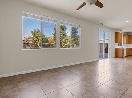 694 Devonshire Ln, Lincoln, CA 95648 Photo