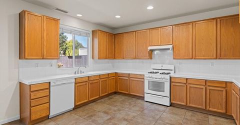 694 Devonshire Ln, Lincoln, CA 95648 Photo