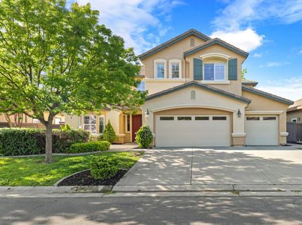 651 Hawkcrest Cir, Sacramento, CA 95835 Photo