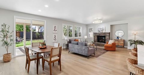 651 Hawkcrest Cir, Sacramento, CA 95835 Photo