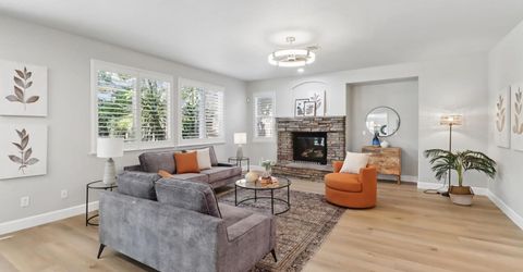 651 Hawkcrest Cir, Sacramento, CA 95835 Photo