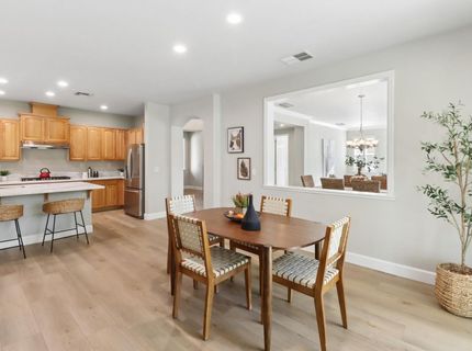 651 Hawkcrest Cir, Sacramento, CA 95835 Photo