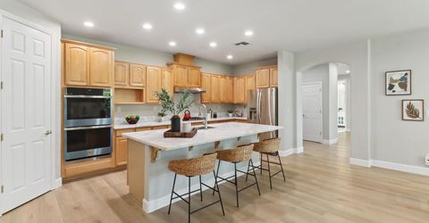 651 Hawkcrest Cir, Sacramento, CA 95835 Photo