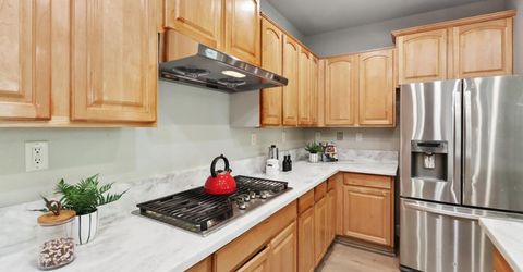 651 Hawkcrest Cir, Sacramento, CA 95835 Photo