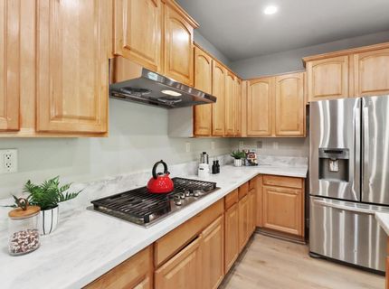 651 Hawkcrest Cir, Sacramento, CA 95835 Photo