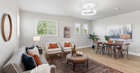 651 Hawkcrest Cir, Sacramento, CA 95835 Photo
