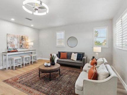 651 Hawkcrest Cir, Sacramento, CA 95835 Photo