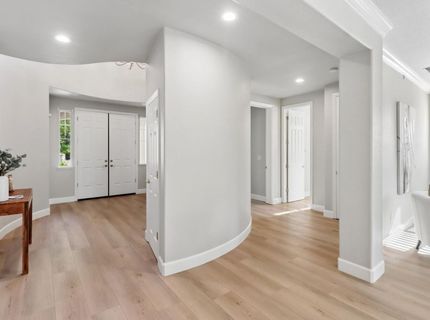 651 Hawkcrest Cir, Sacramento, CA 95835 Photo