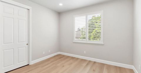 651 Hawkcrest Cir, Sacramento, CA 95835 Photo