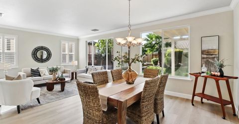 651 Hawkcrest Cir, Sacramento, CA 95835 Photo