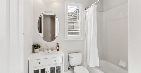 651 Hawkcrest Cir, Sacramento, CA 95835 Photo