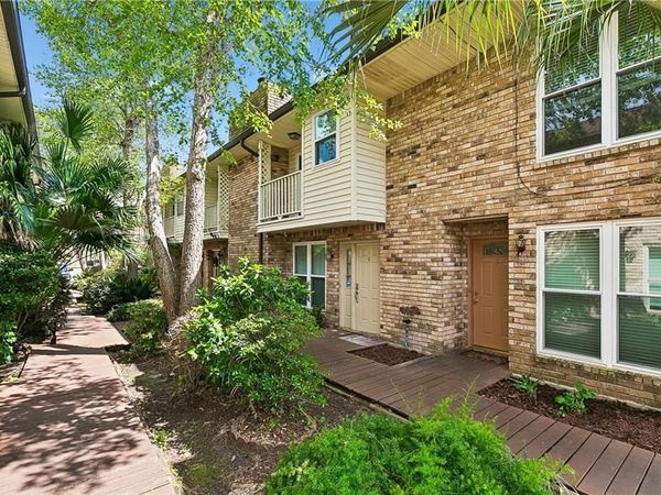 1012 ST. JULIEN Drive , Unit 16, Kenner, LA 70065