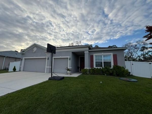 5262 NW Rugby Drive, Port St. Lucie, FL 34983