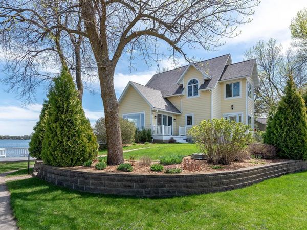 3710 Sioux Lane, Madison Lake, MN 56063