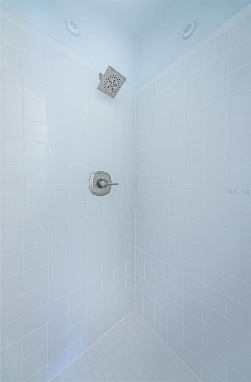 251 Pompano Drive Se, Unit D, Saint Petersburg, FL 33705 Photo