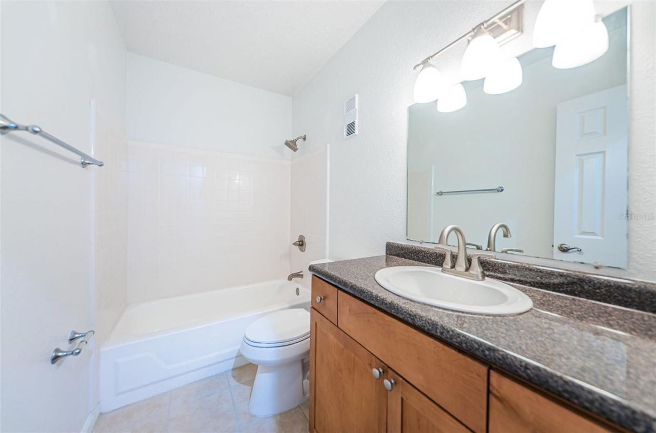 251 Pompano Drive Se, Unit D, Saint Petersburg, FL 33705 Photo