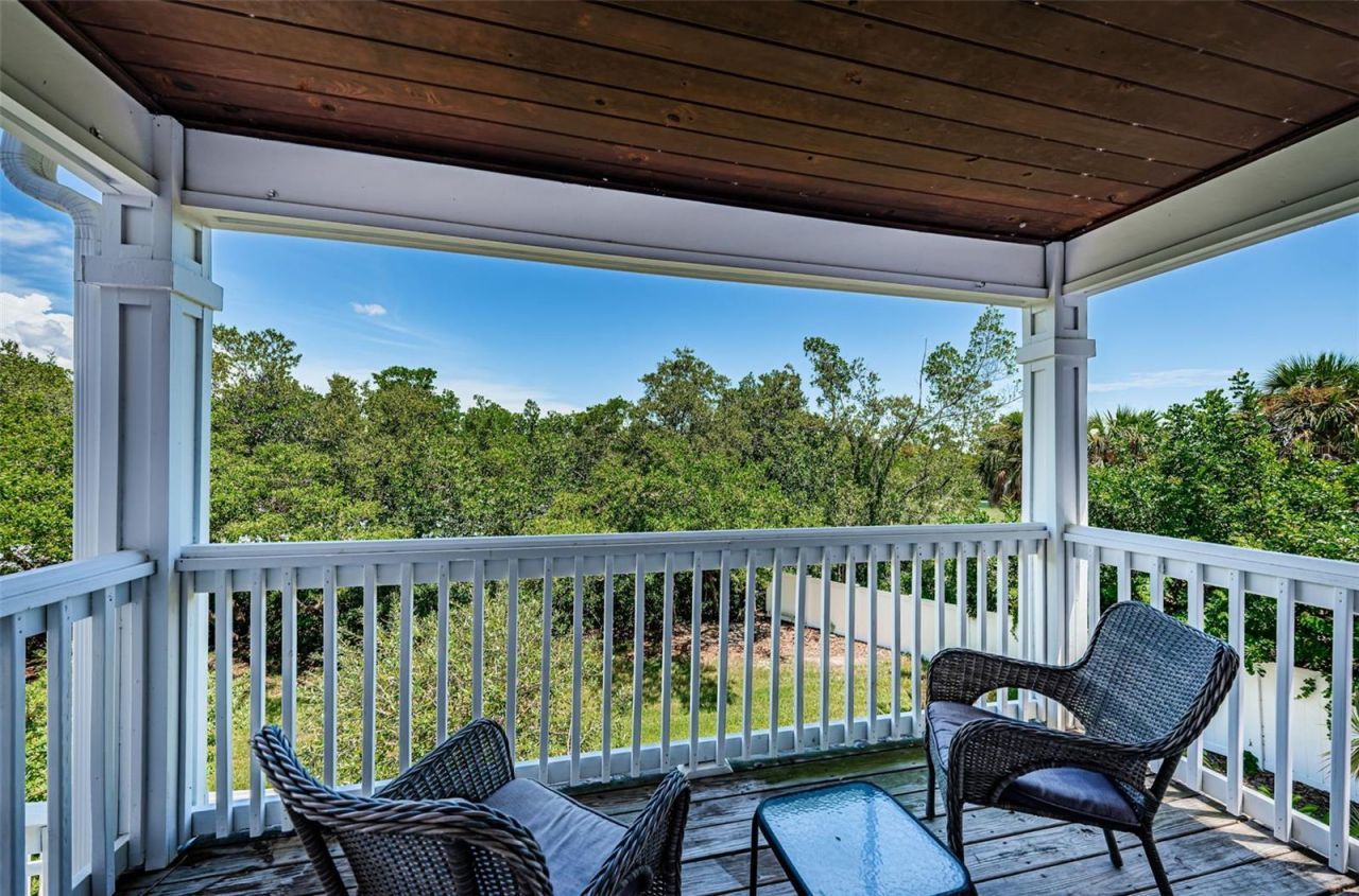 251 Pompano Drive Se, Unit D, Saint Petersburg, FL 33705 Photo