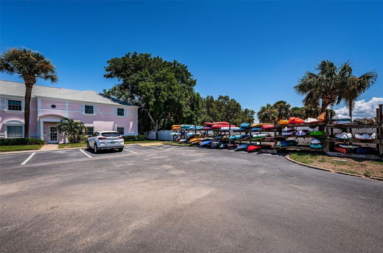 251 Pompano Drive Se, Unit D, Saint Petersburg, FL 33705 Photo