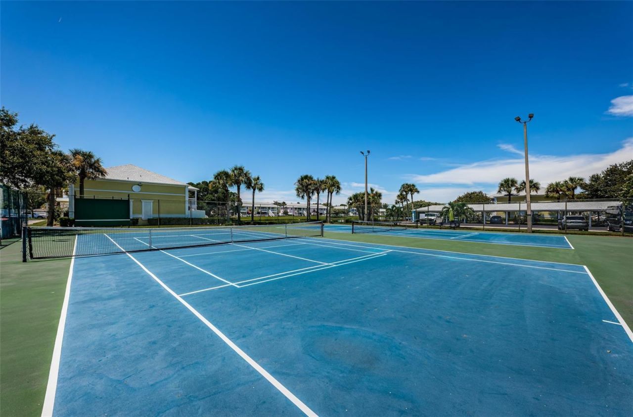 251 Pompano Drive Se, Unit D, Saint Petersburg, FL 33705 Photo