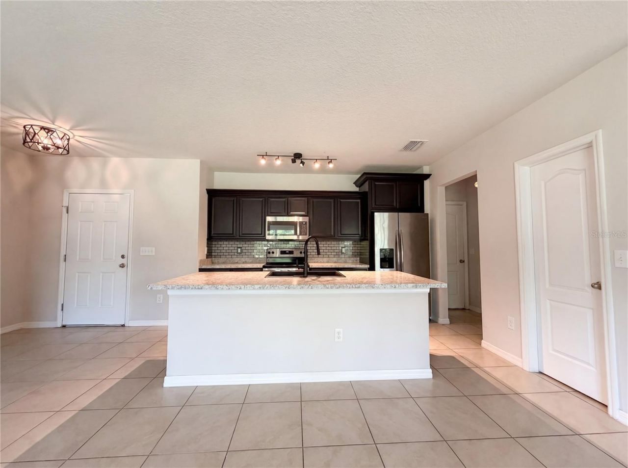 14405 Scottburgh Glen Drive, Wimauma, FL 33598 Photo