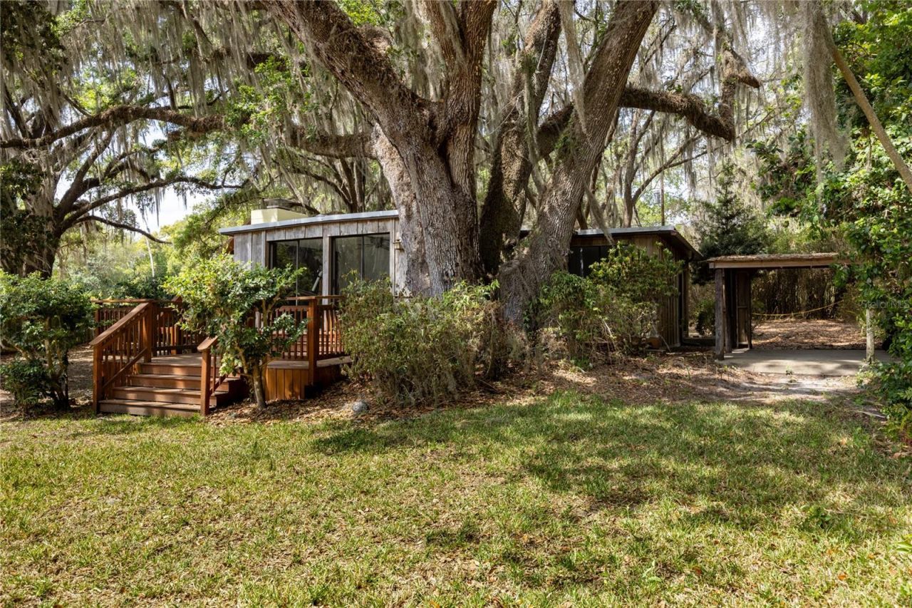 7305 NE 222nd Street , Melrose, FL 32666 Photo