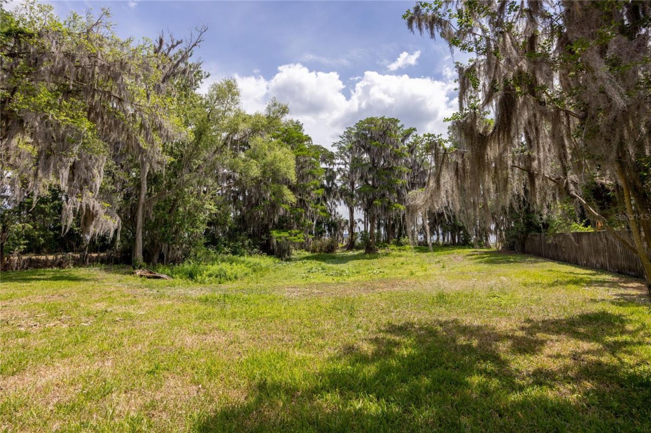 7305 NE 222nd Street , Melrose, FL 32666 Photo