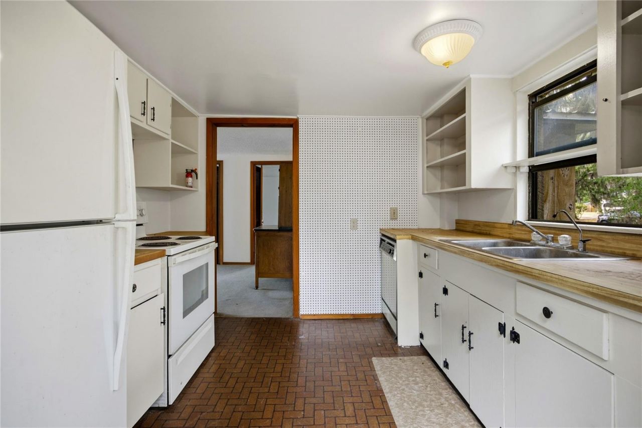 7305 NE 222nd Street , Melrose, FL 32666 Photo