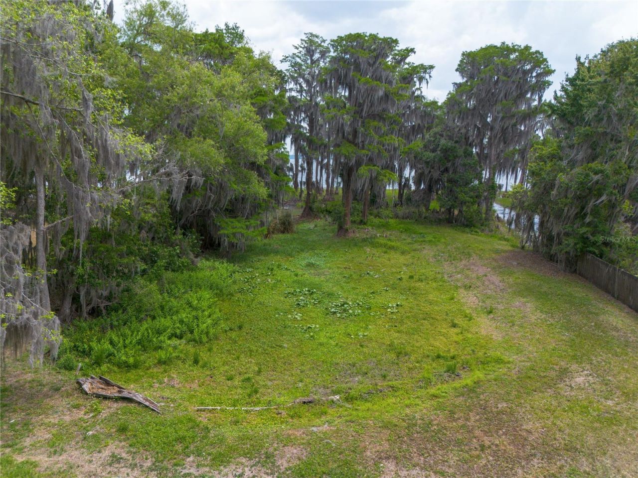 7305 NE 222nd Street , Melrose, FL 32666 Photo