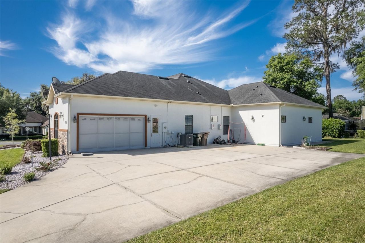 4222 SE 9th Avenue, Ocala, FL 34480 Photo