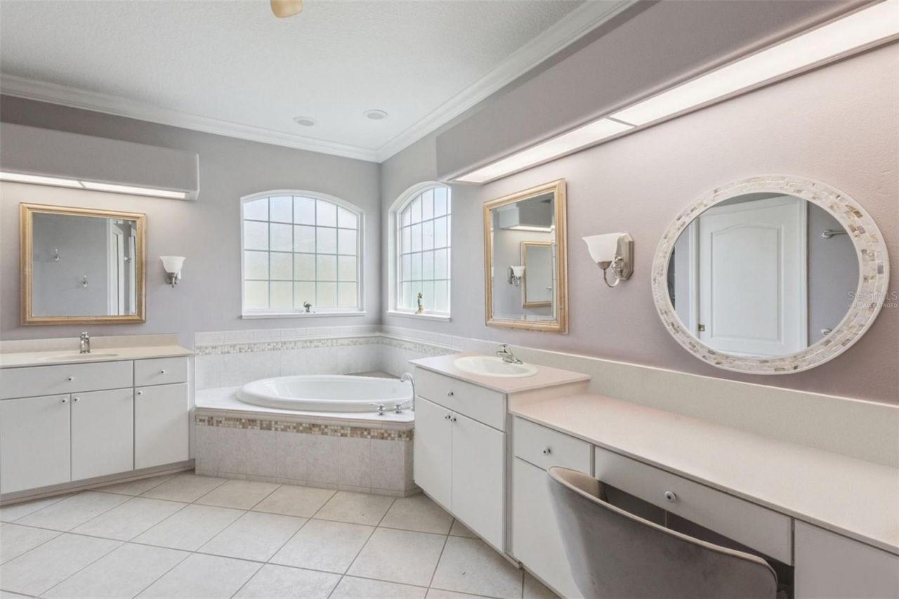 5607 Sir Churchill Drive, Leesburg, FL 34748 Photo