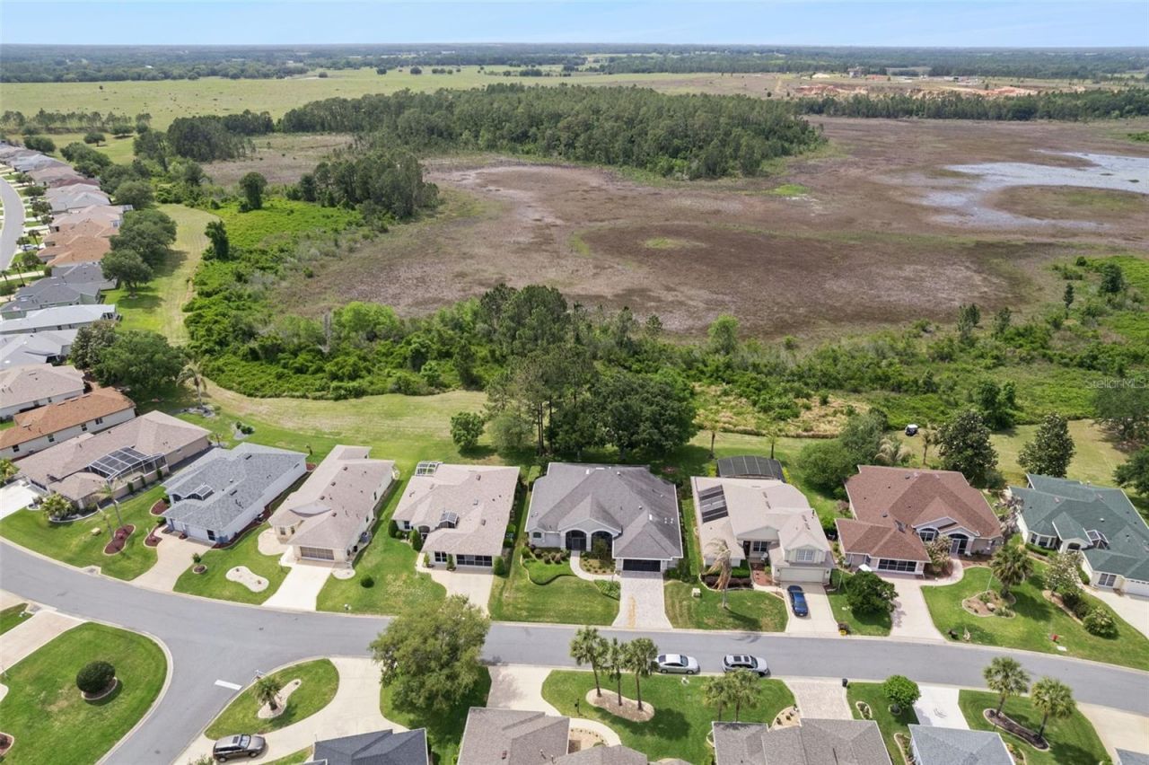5607 Sir Churchill Drive, Leesburg, FL 34748 Photo