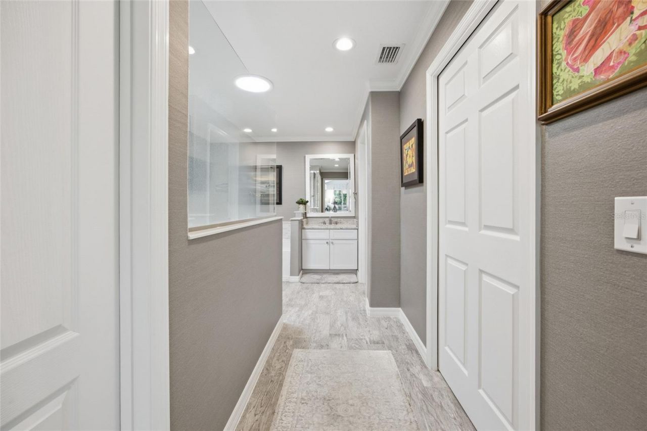 6120 Landings Boulevard , Lady Lake, FL 32159 Photo