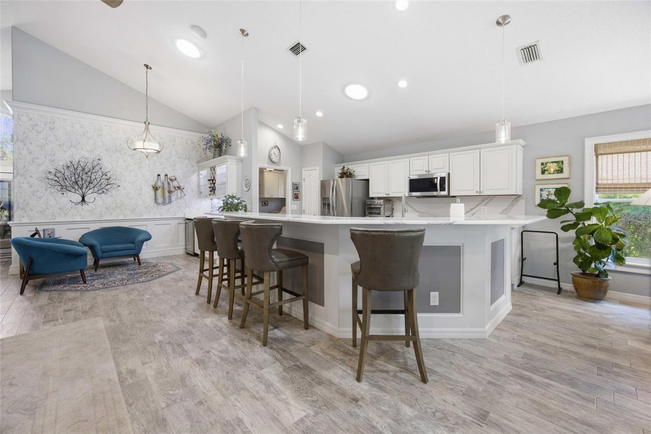 6120 Landings Boulevard , Lady Lake, FL 32159 Photo