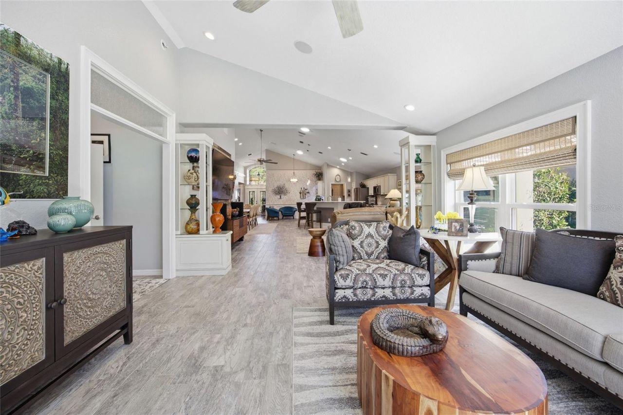 6120 Landings Boulevard , Lady Lake, FL 32159 Photo