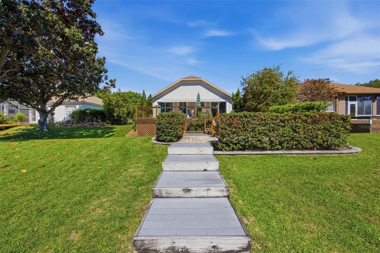 6120 Landings Boulevard , Lady Lake, FL 32159 Photo