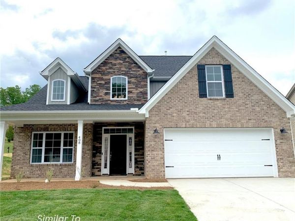 201 Indian Wells Circle , Lexington, NC 27295