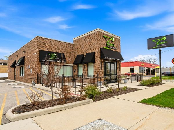 11055 W Roosevelt Road, Westchester, IL 60154