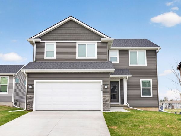 2920 Yordi Drive , Norwalk, IA 50211