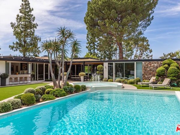 1960 Loma Vista Drive , Beverly Hills, CA 90210