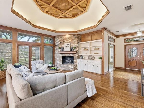 5014 Village Court, Dallas, TX 75248