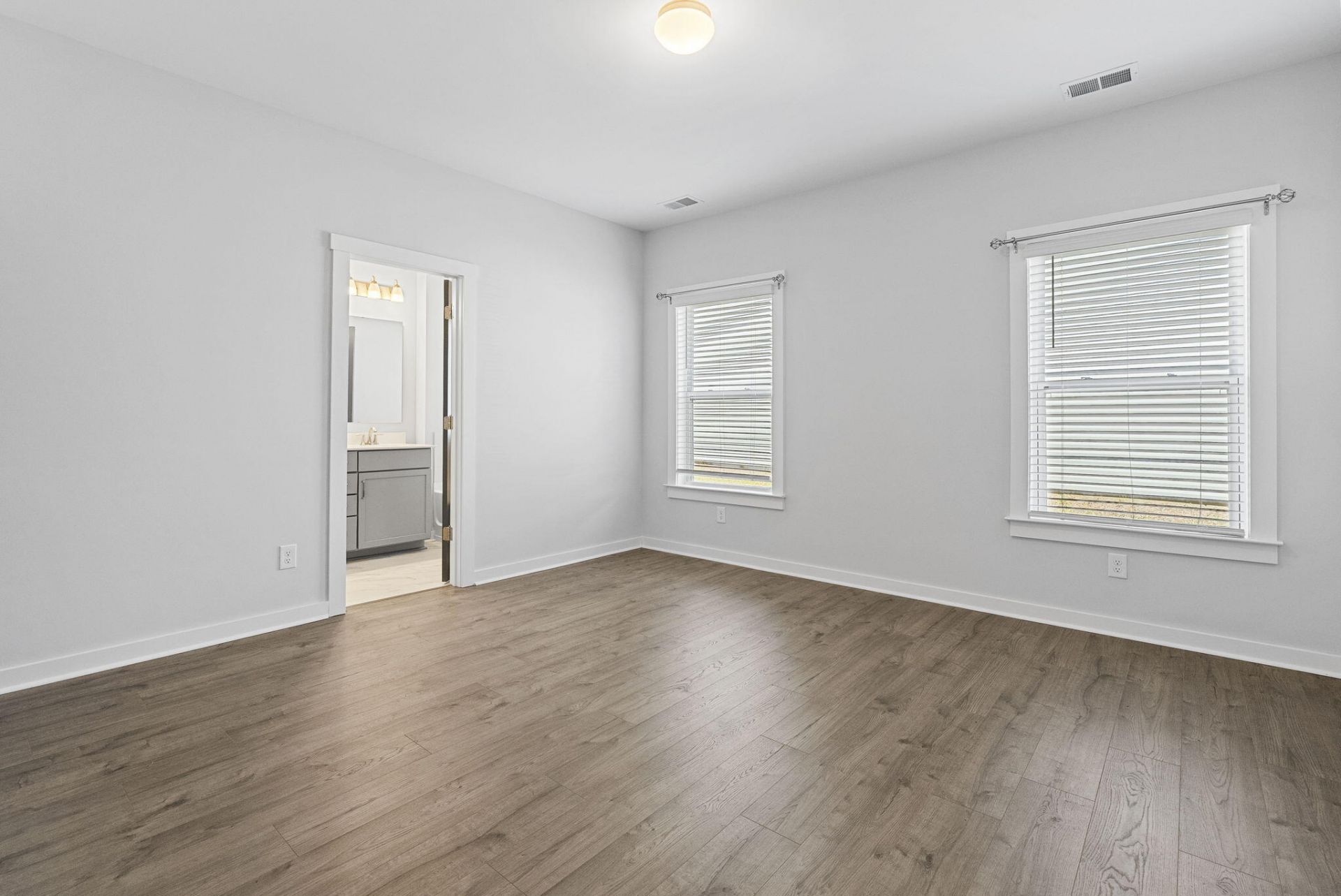 128 Surfbird Road Photo 24