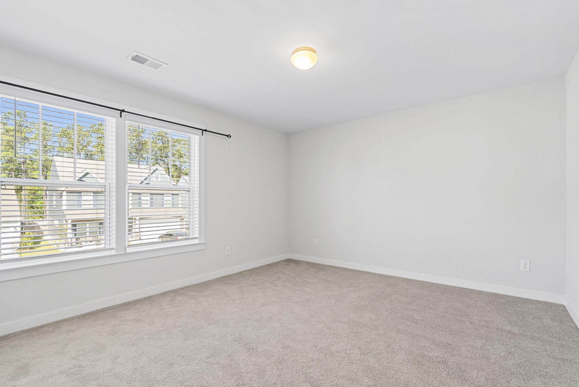 128 Surfbird Road Photo 31