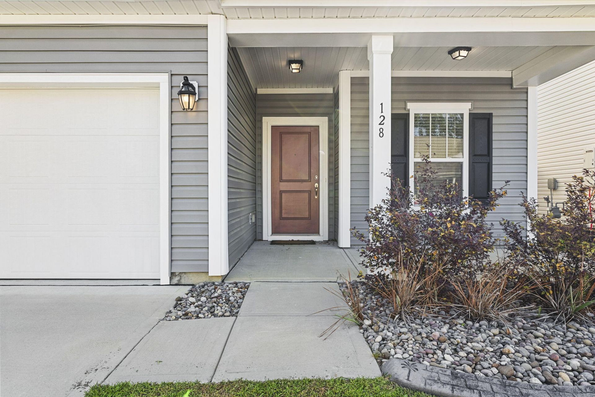 128 Surfbird Road Photo 4